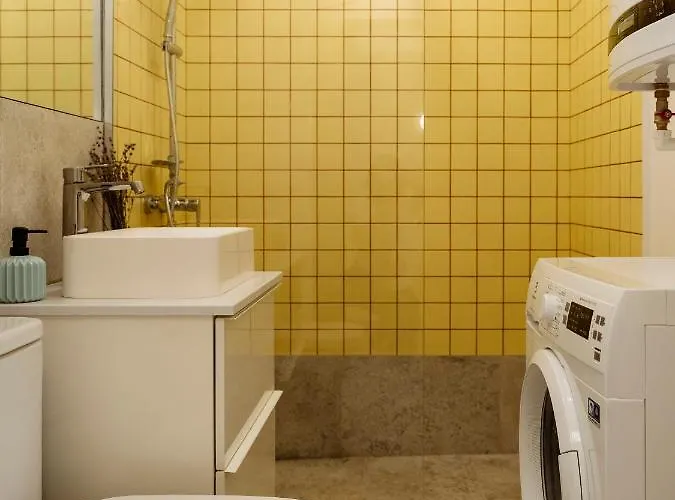 Lemon Elegant Old Town Apartment