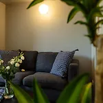 Lemon Elegant Old Town Apartment
