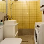 Lemon Elegant Old Town شقة