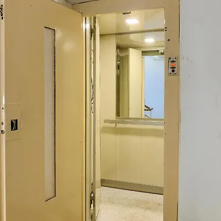 Apartment Lemon Elegant Old Town