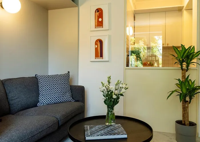 Lemon Elegant Old Town ブカレスト