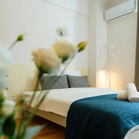 Lemon Elegant Old Town